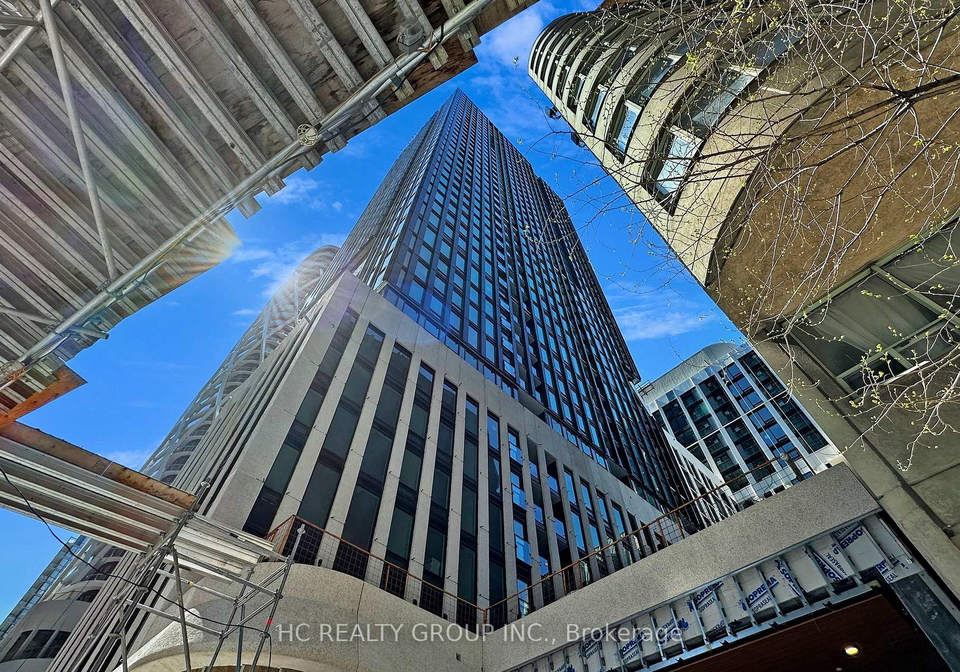 238-simcoe-street-w-toronto-ontario-c12736664