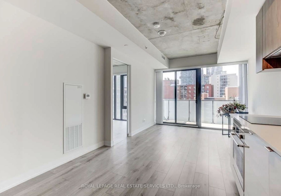 161-roehampton-avenue-toronto-ontario-c12736858