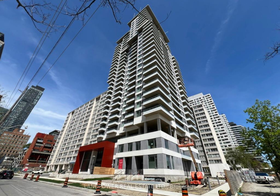 25-holly-street-toronto-ontario-c12736994