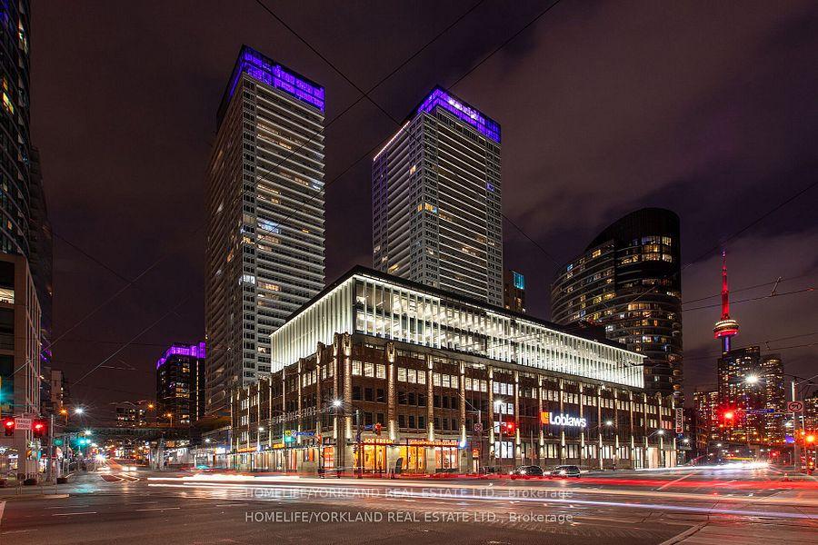 17-bathurst-street-toronto-ontario-c12737014