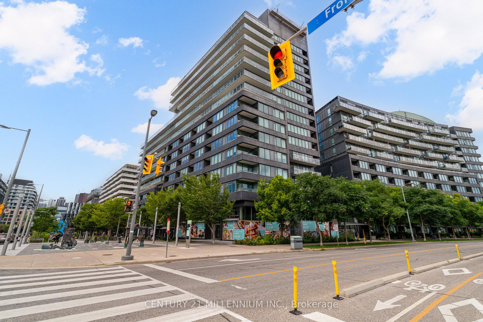 120-bayview-avenue-toronto-ontario-c12737182