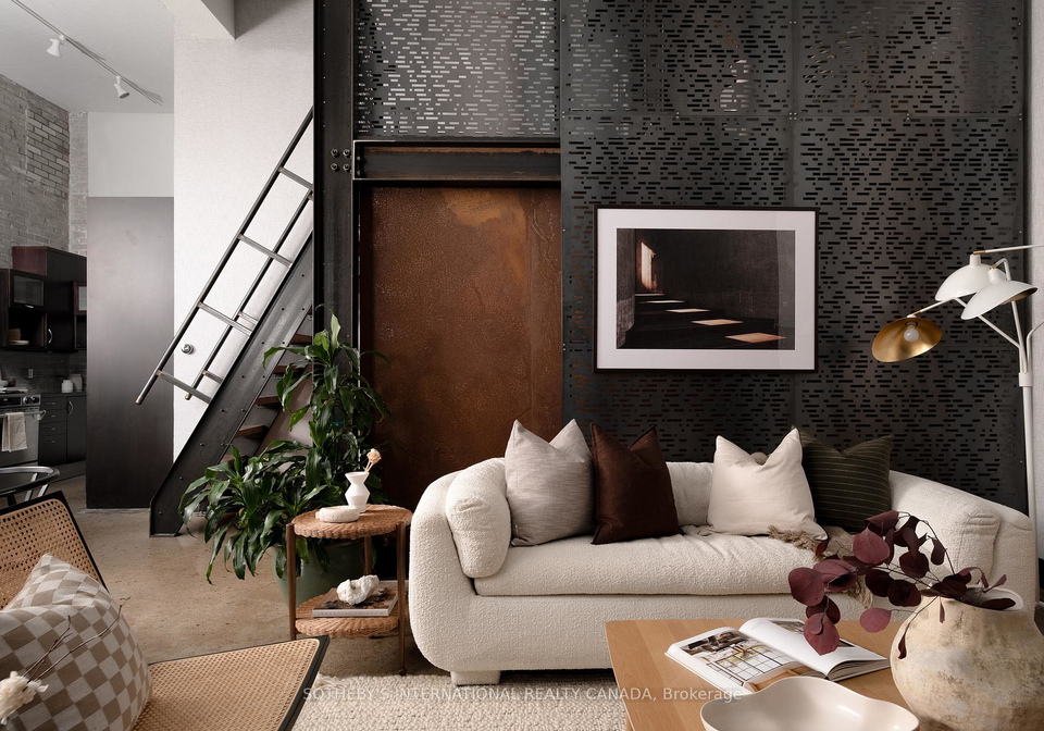264-seaton-street-toronto-ontario-c12737206
