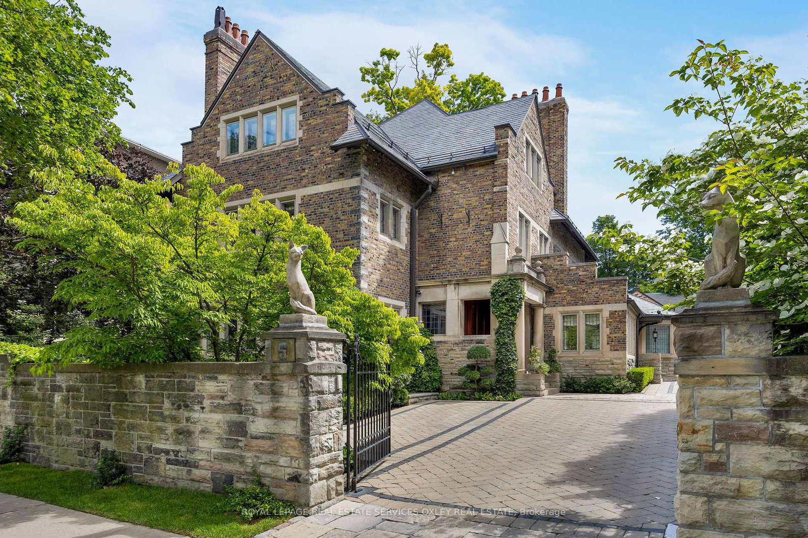 5-thornwood-road-toronto-ontario-c12737252