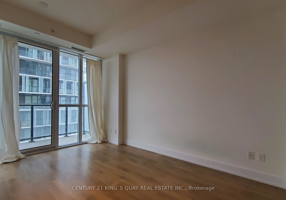 128-fairview-mall-drive-north-york-ontario-c12737678