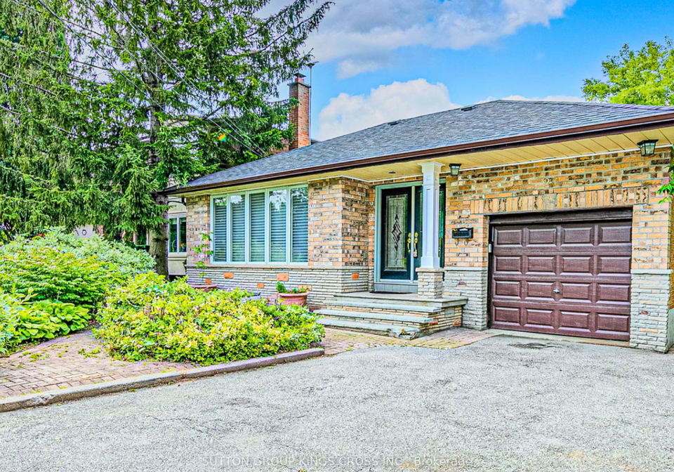 20-hazelglen-avenue-toronto-ontario-c12737762