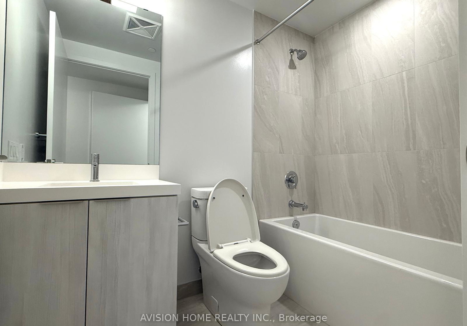 5858-yonge-street-toronto-ontario-c12737830