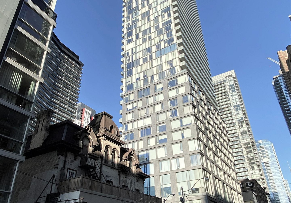 101-peter-street-toronto-ontario-c12738342