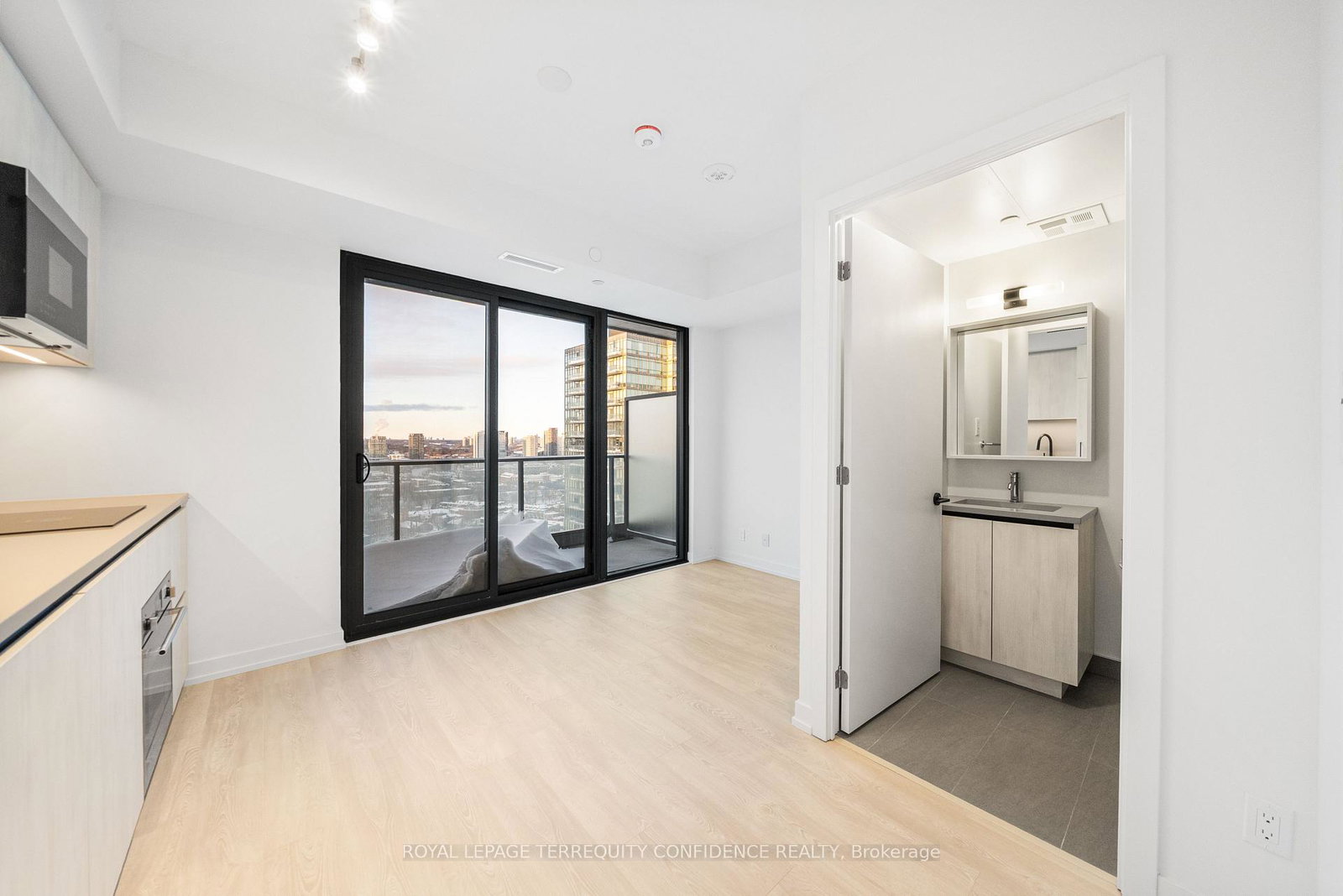 35-parliament-street-toronto-ontario-c12738540