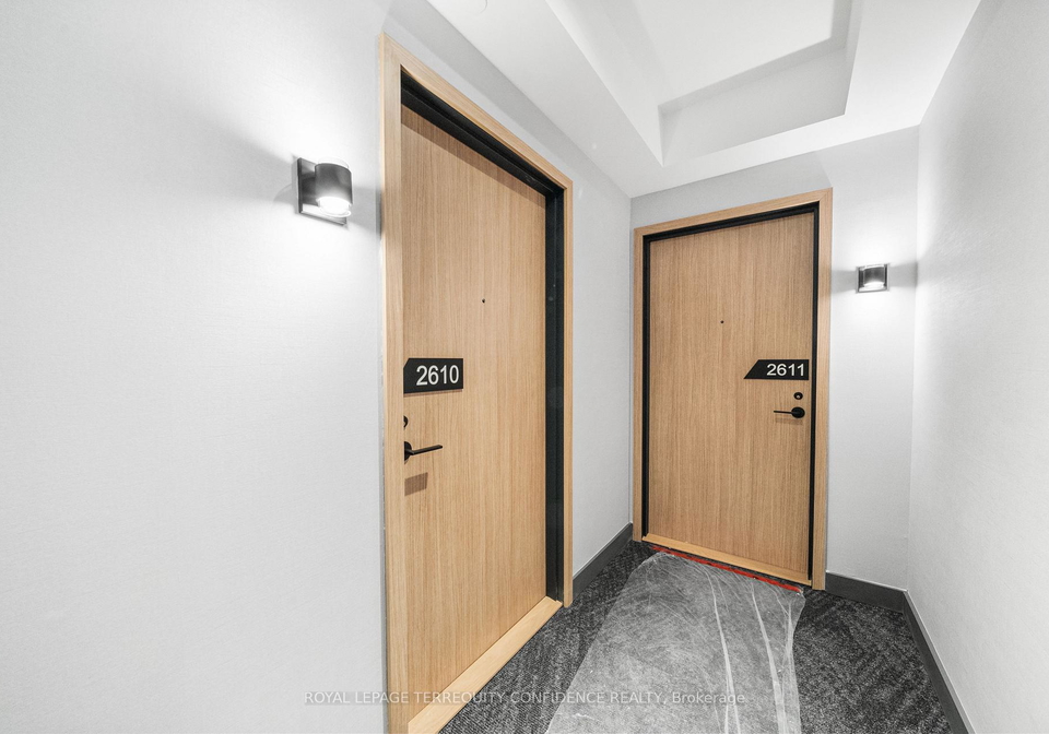 35-parliament-street-toronto-ontario-c12738540
