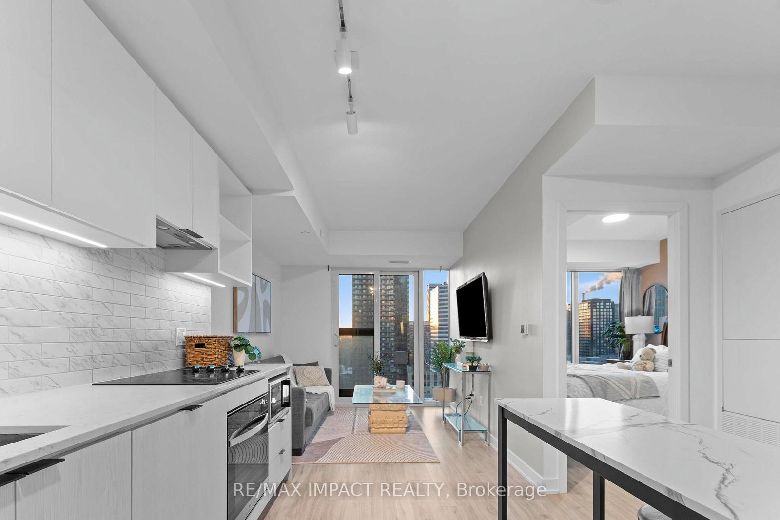 252-church-street-s-toronto-ontario-c12738840