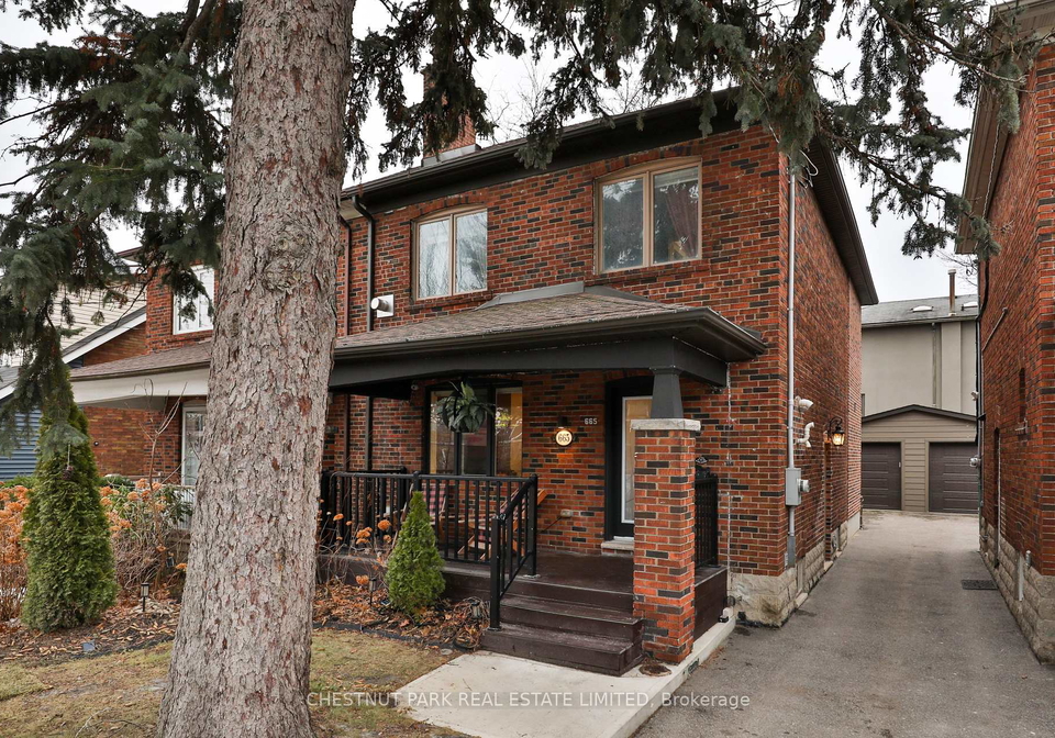 665-millwood-road-toronto-ontario-c12739098