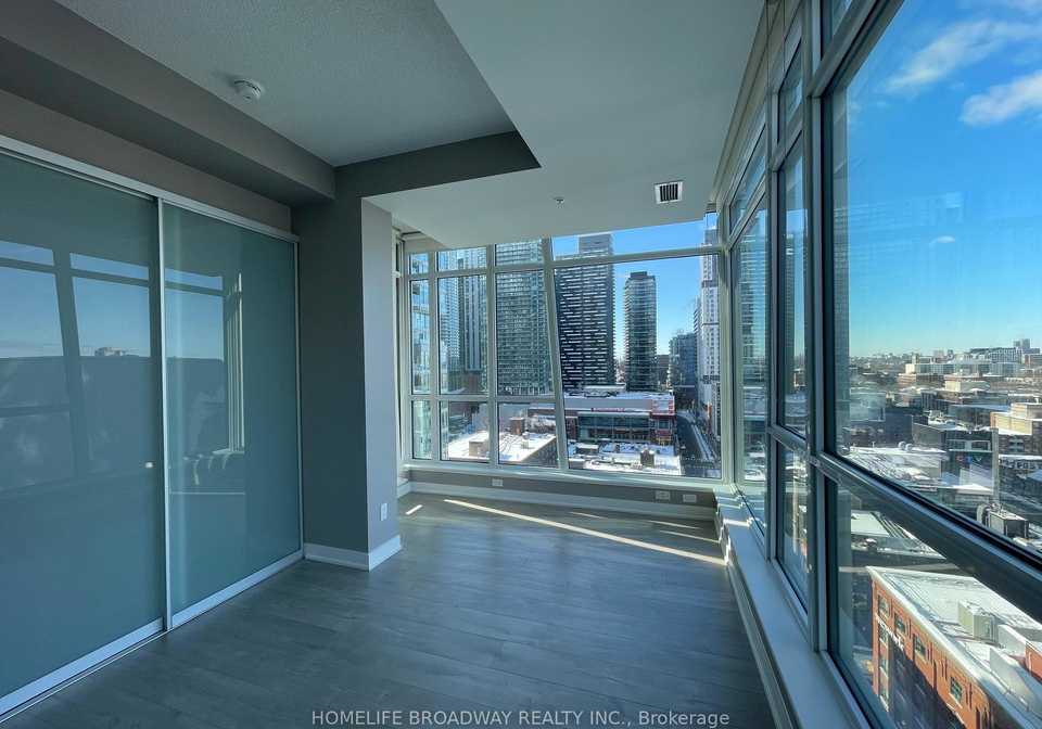 199-richmond-street-w-toronto-ontario-c12739386