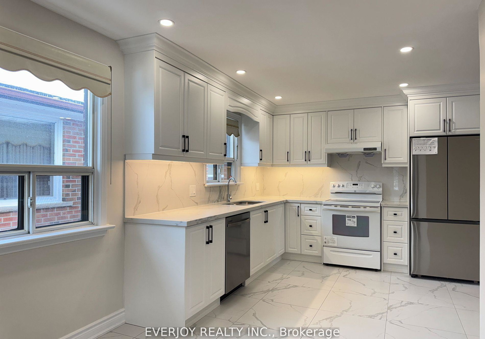 256-drewry-avenue-toronto-ontario-c12739712