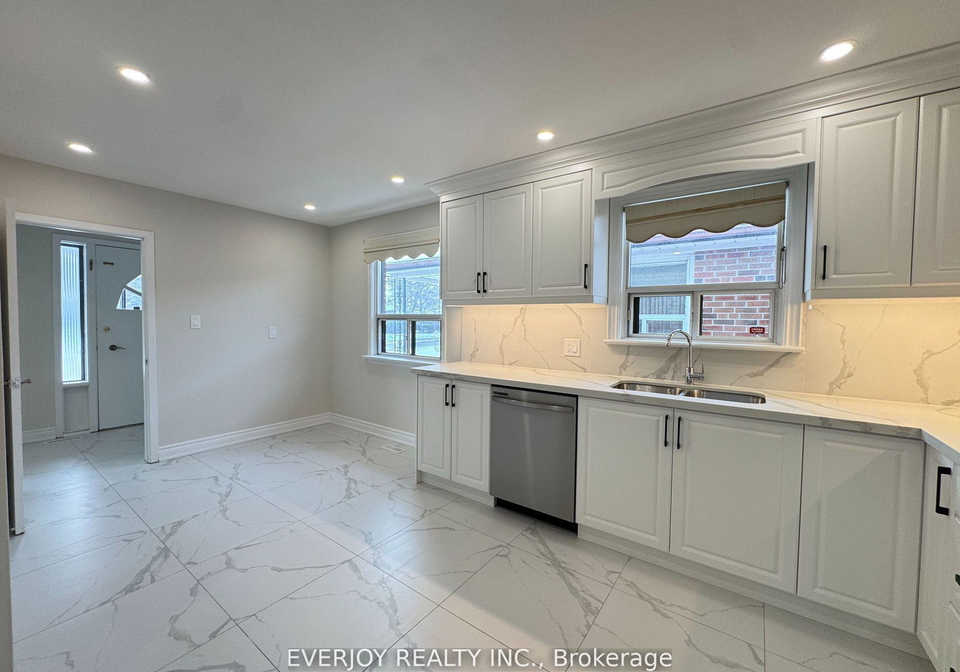 256-drewry-avenue-toronto-ontario-c12739712