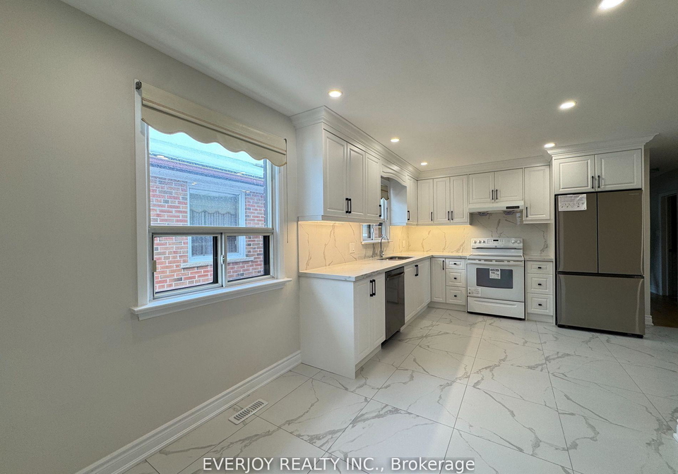 256-drewry-avenue-toronto-ontario-c12739712