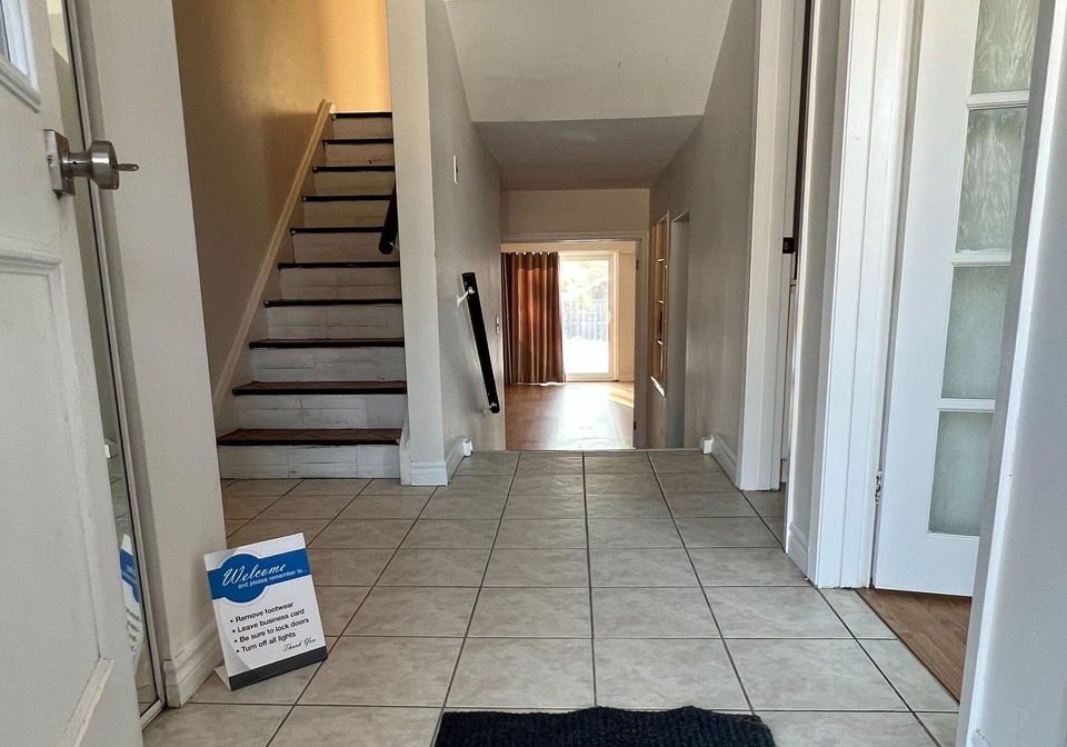 39-rameau-drive-north-york-ontario-c12739798