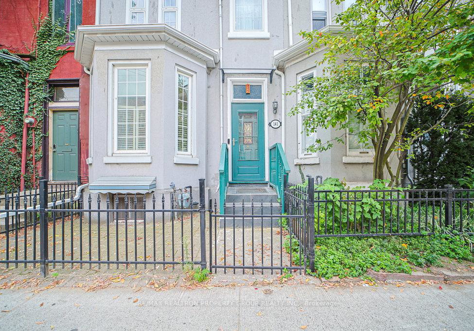 141-gerrard-street-e-toronto-ontario-c12740114