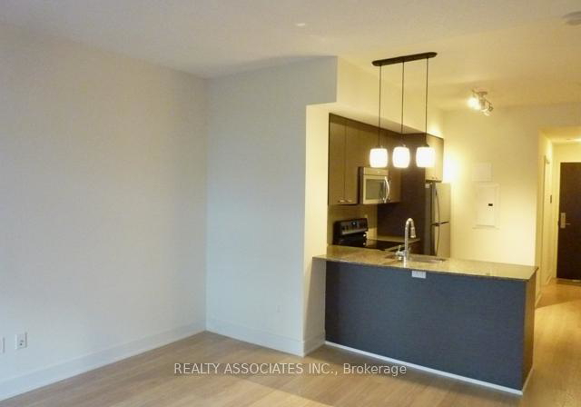 88-sheppard-avenue-e-north-york-ontario-c12740316