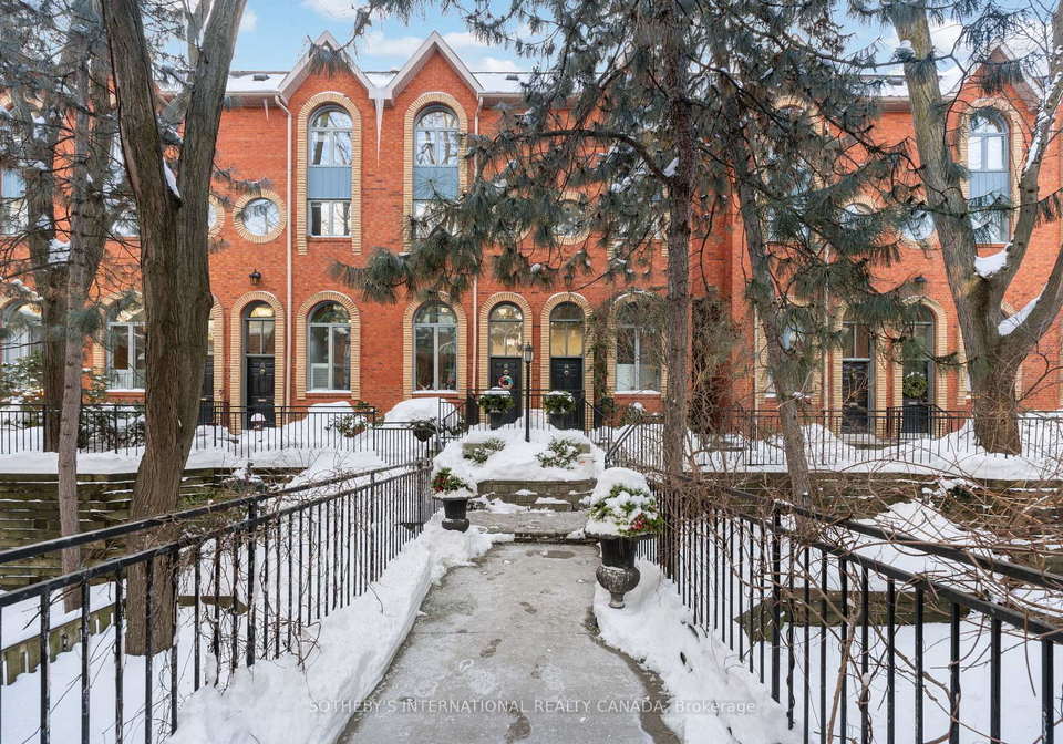 280-sherbourne-street-toronto-ontario-c12740386