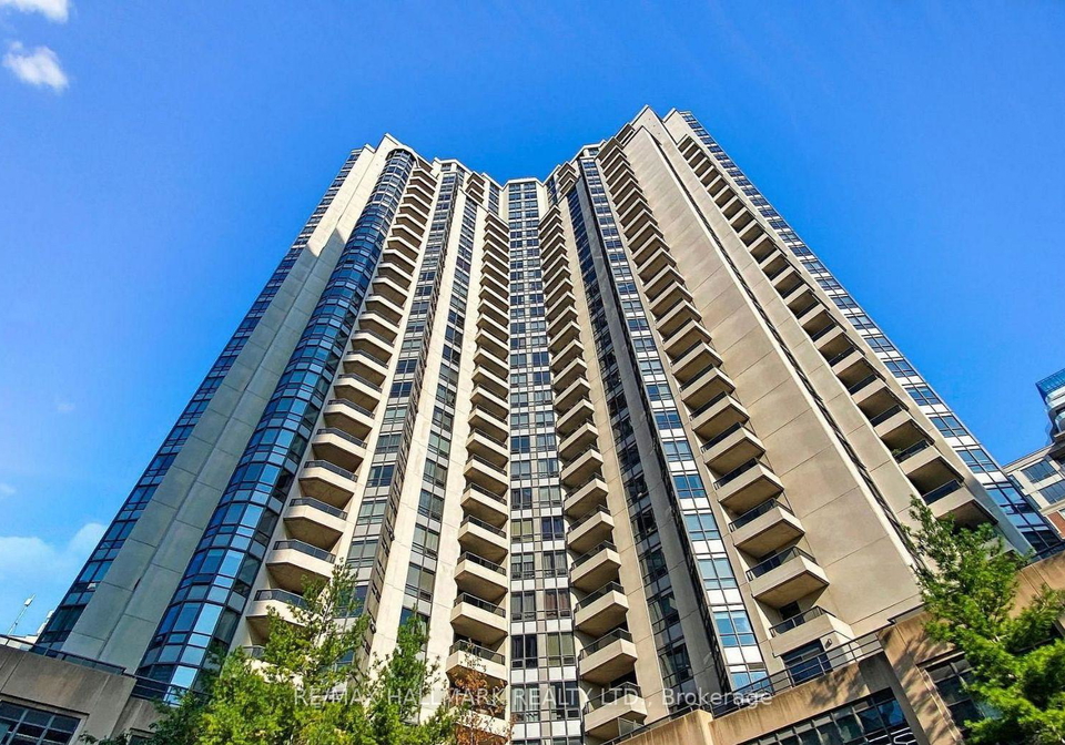 500-doris-avenue-north-york-ontario-c12740470