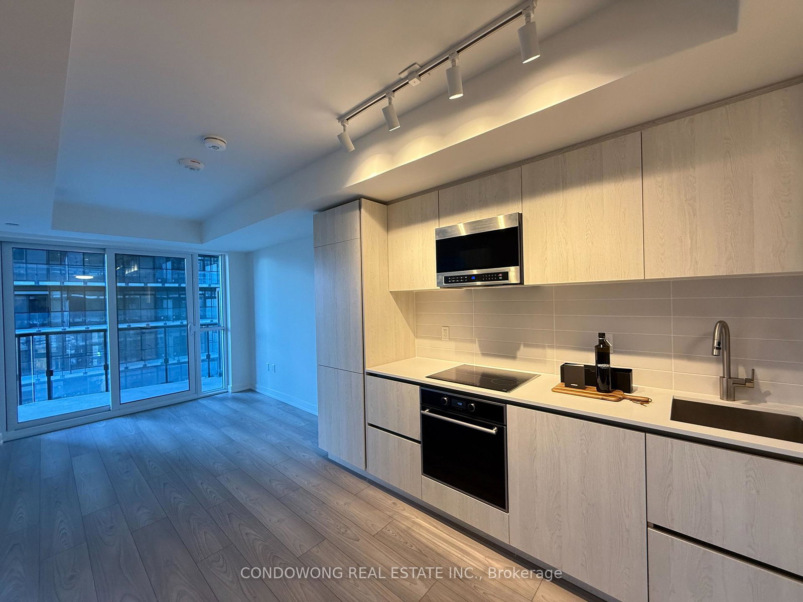 120-broadway-avenue-toronto-ontario-c12740502