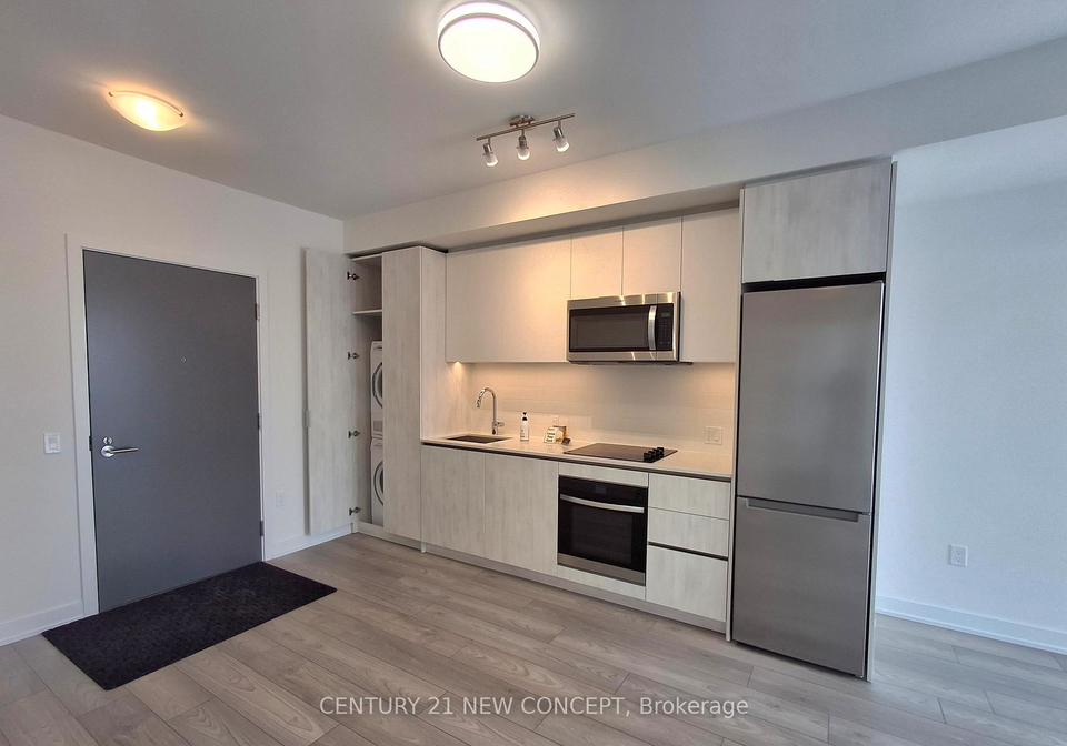 5858-yonge-street-toronto-ontario-c12740524