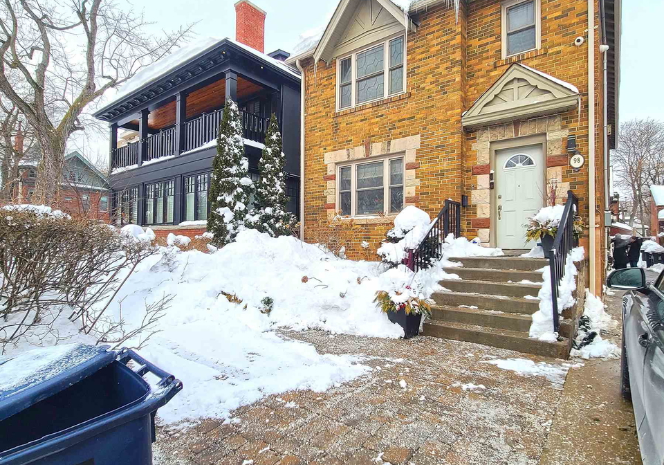 98-lowther-avenue-toronto-ontario-c12740558