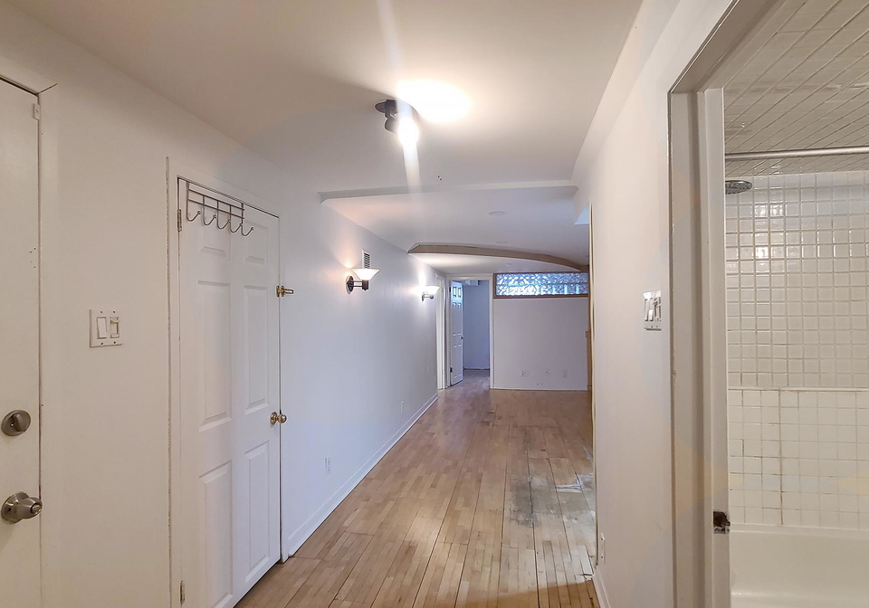 98-lowther-avenue-toronto-ontario-c12740558
