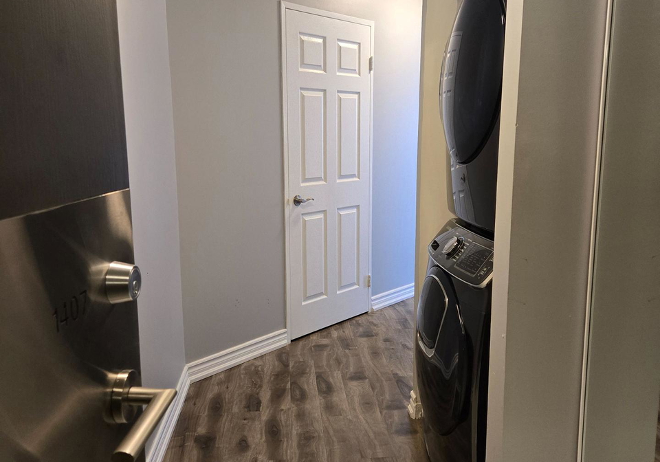 35-empress-avenue-north-york-ontario-c12740968