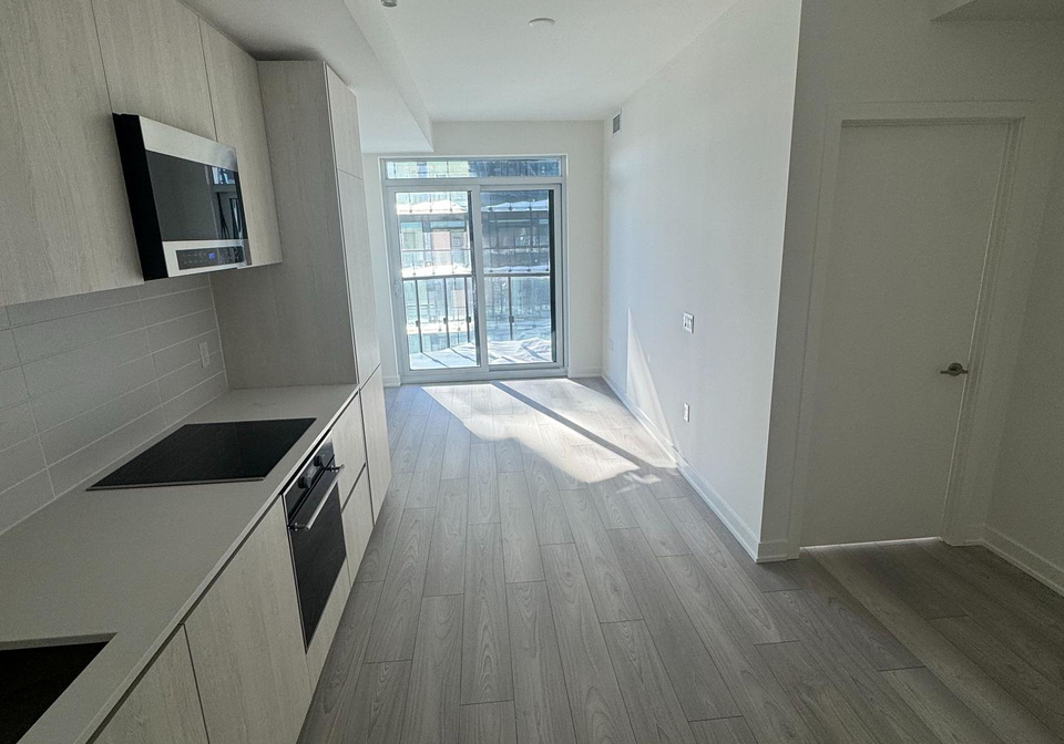 110-broadway-avenue-toronto-ontario-c12741048