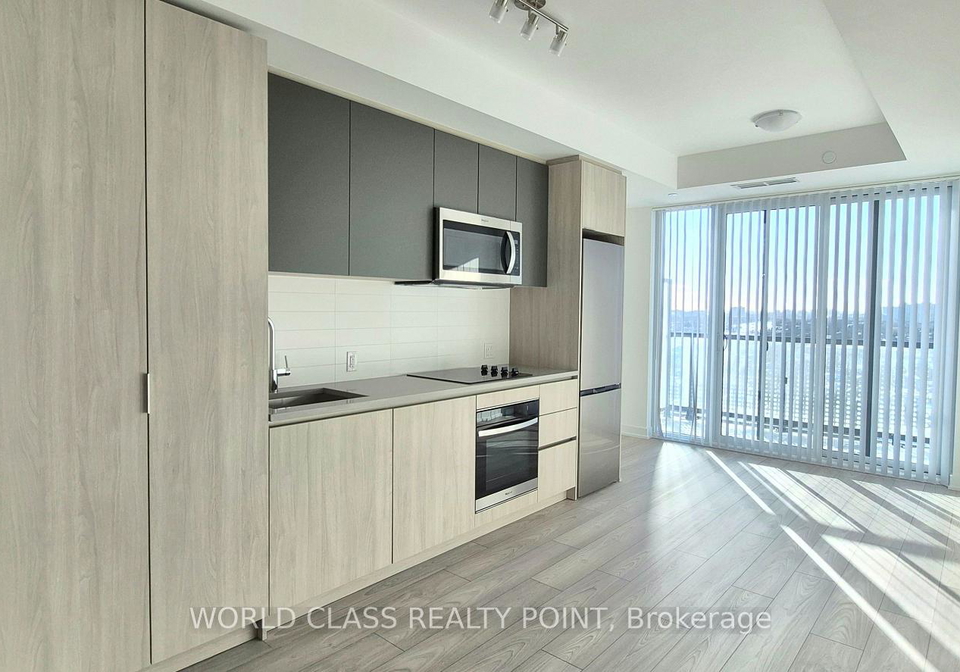 5858-yonge-street-toronto-ontario-c12741054