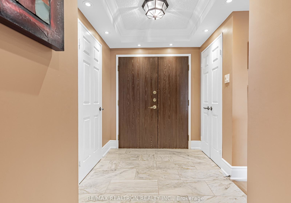 131-beecroft-road-toronto-ontario-c12741214