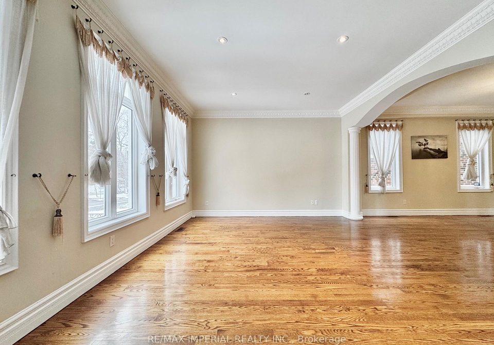 185-pemberton-avenue-north-york-ontario-c12741300