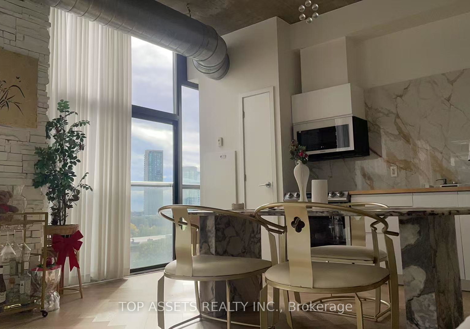 60-bathurst-street-toronto-ontario-c12741304