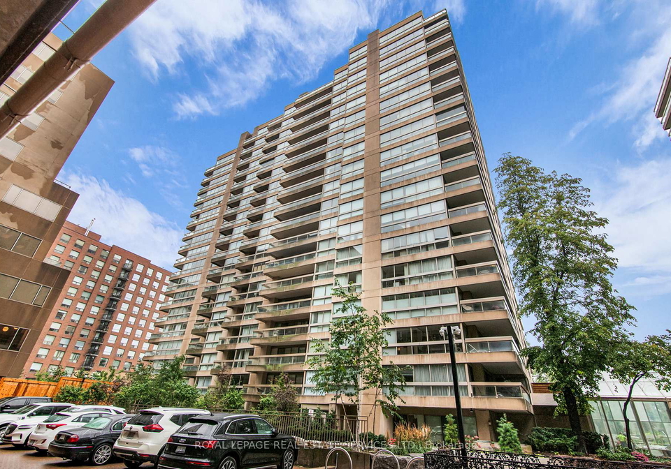61-st-clair-avenue-w-toronto-ontario-c12742432