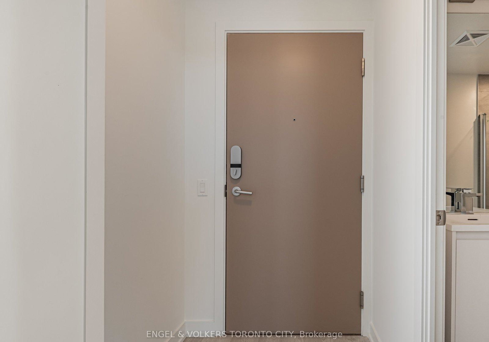 1-quarrington-lane-north-york-ontario-c12742510