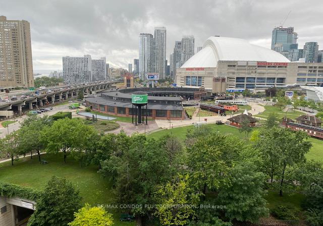 25-lower-simcoe-street-toronto-ontario-c12742596