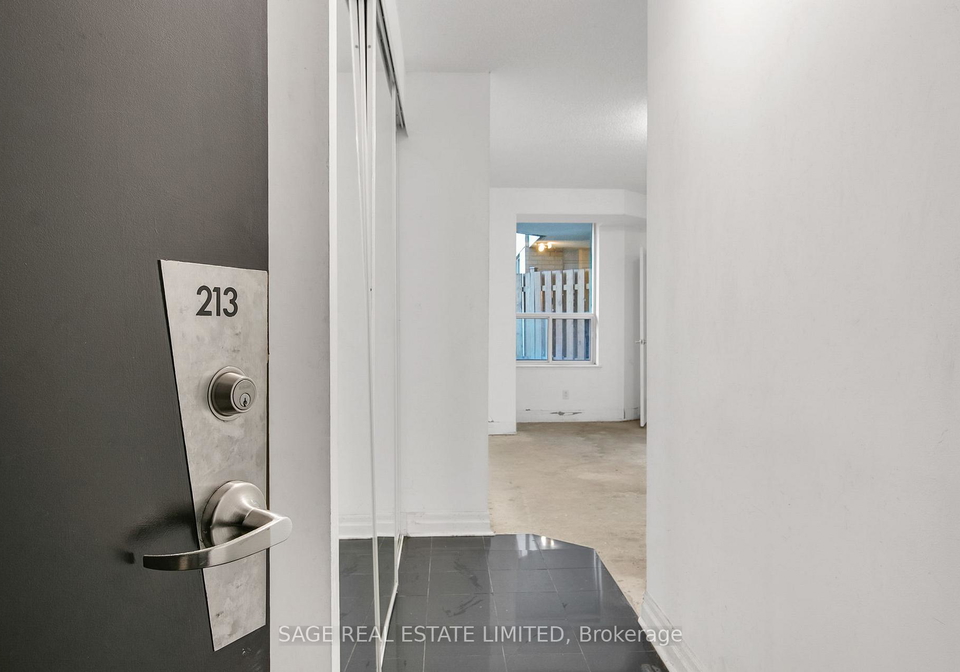 70-alexander-street-toronto-ontario-c12742604