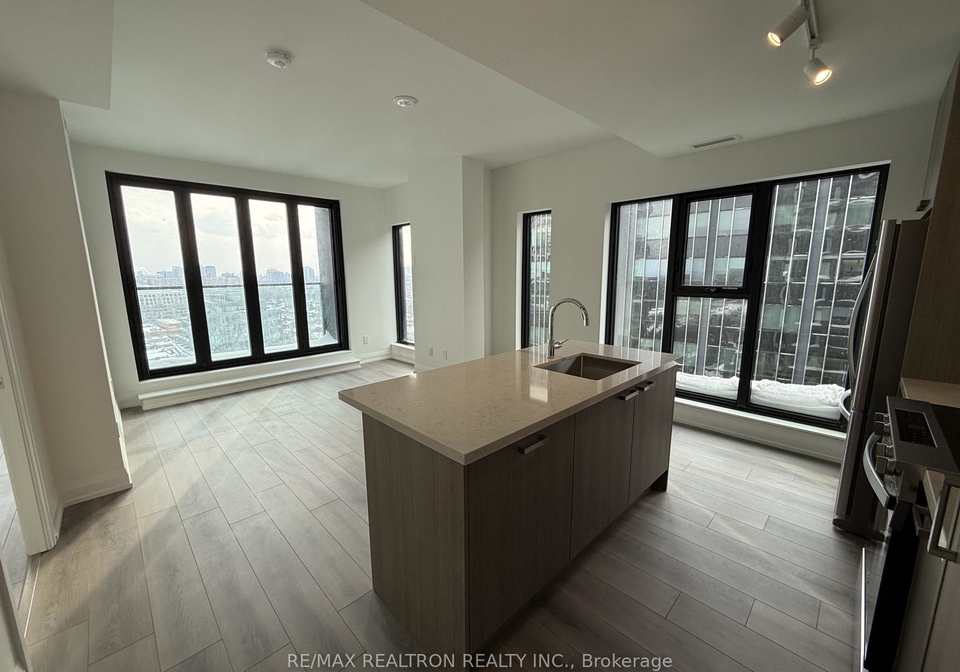 20-soudan-avenue-toronto-ontario-c12742998