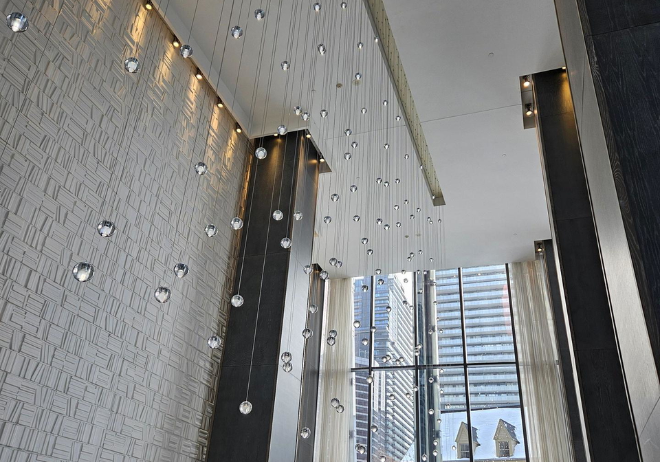 1080-bay-street-toronto-ontario-c12743040