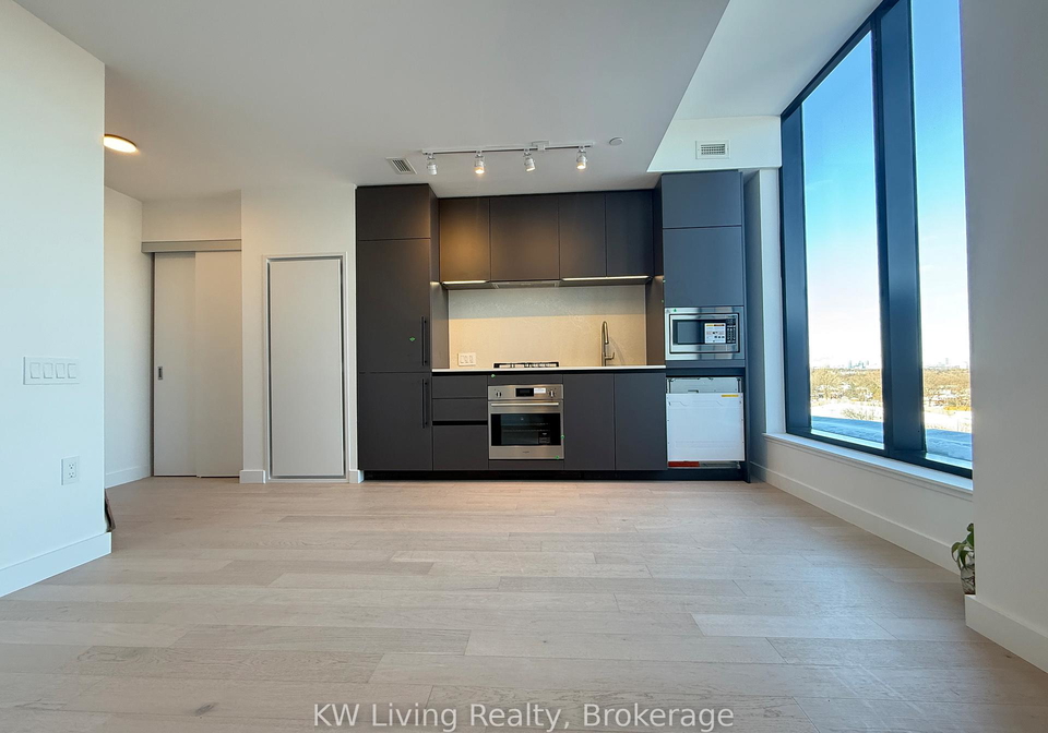 1720-bayview-avenue-toronto-ontario-c12743194