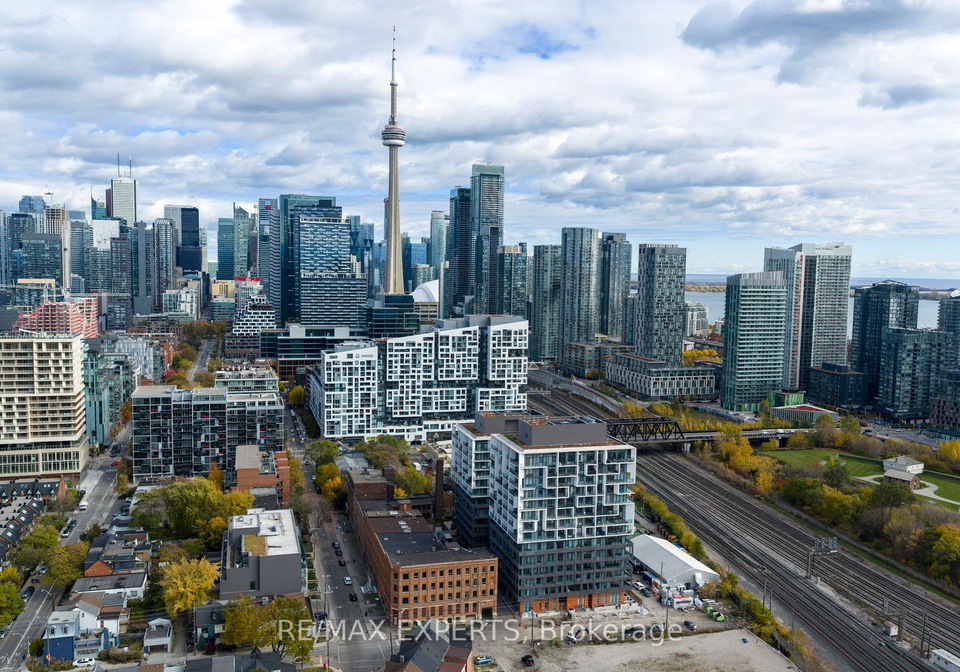 9-tecumseth-street-e-toronto-ontario-c12743230