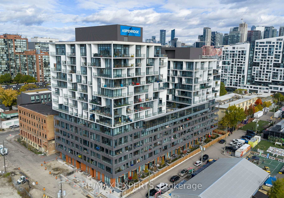 9-tecumseth-street-e-toronto-ontario-c12743230