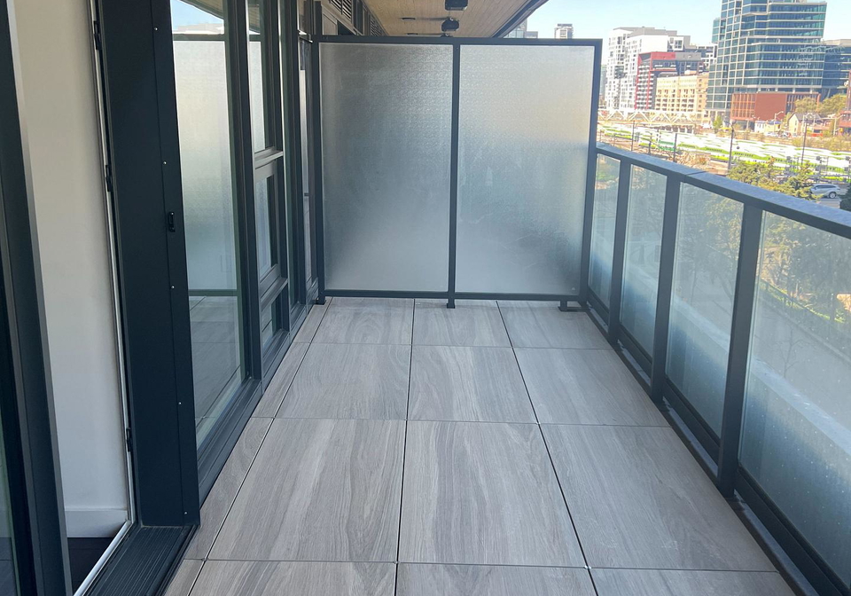 1-concord-cityplace-way-toronto-ontario-c12743518