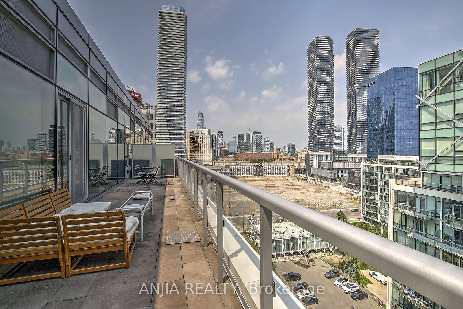 29-queens-quay-e-toronto-ontario-c12743794