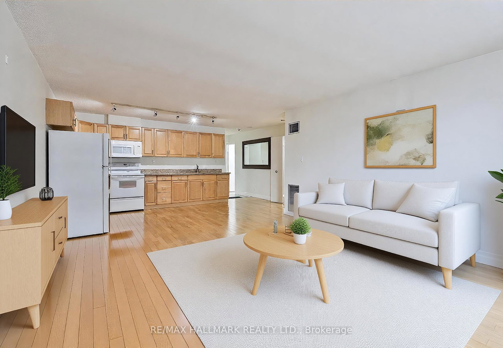 633-bay-street-toronto-ontario-c12744098