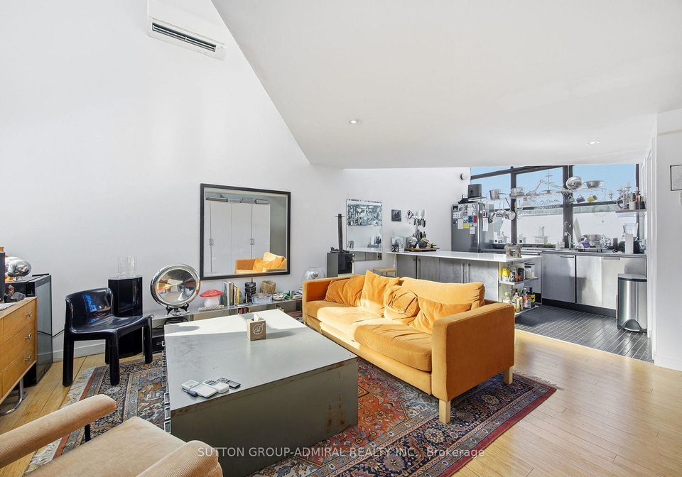 1024-queen-street-w-toronto-ontario-c12744116