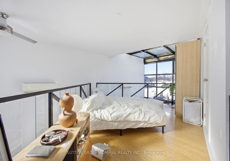 1024-queen-street-w-toronto-ontario-c12744116