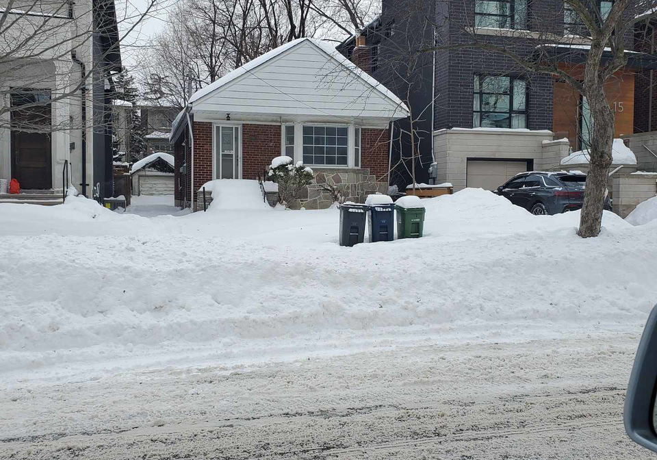 11-carmichael-avenue-toronto-ontario-c12744356