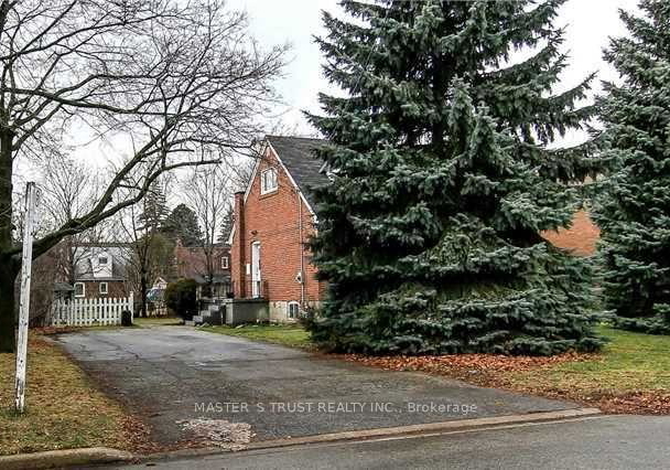 8-dromore-crescent-toronto-ontario-c12744492